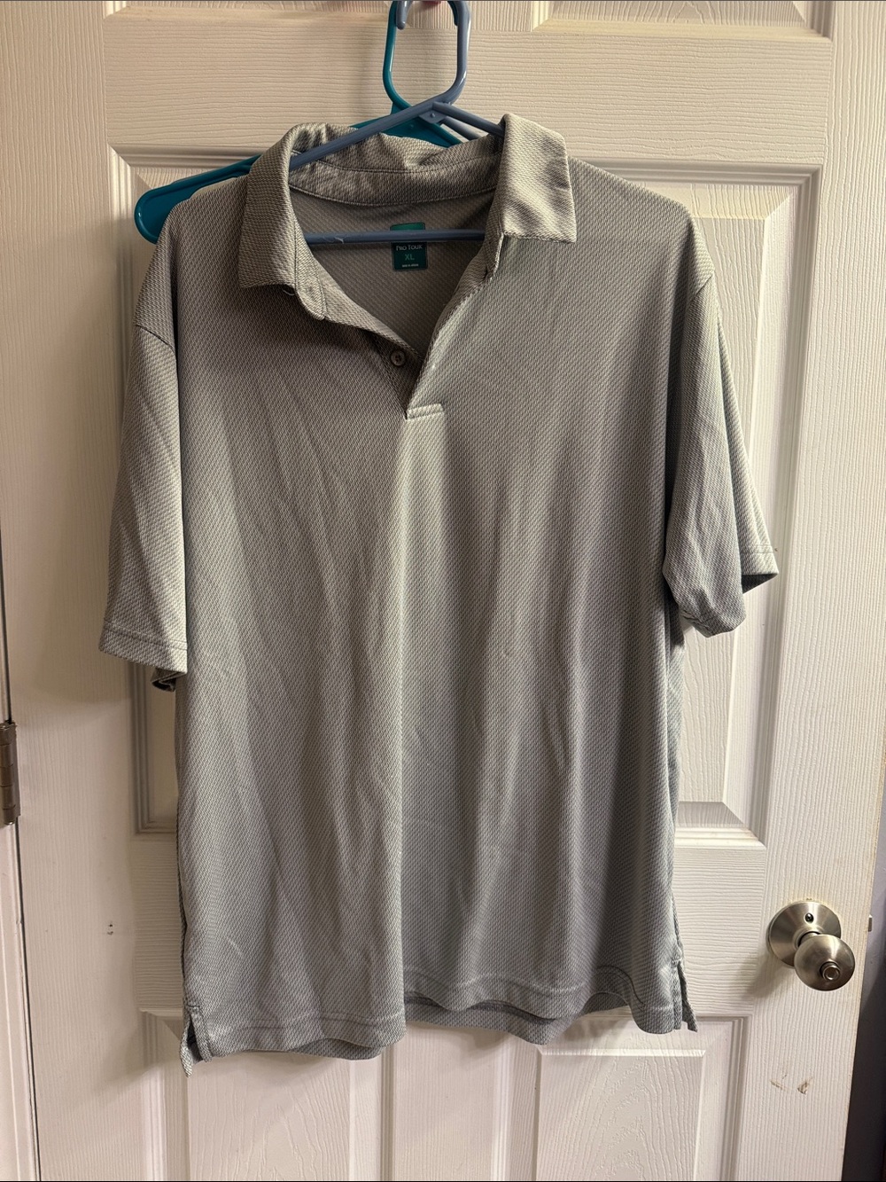 Men's Light Gray Polo Shirt with Breathable Knit